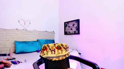 Snapshot of lilah_sweet chatting on September 23, 3:43 pm Lilah Sweet online show from September 23, 3:43 pm
