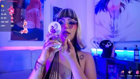 lilcandy19 online show from October 3, 12:10 pm