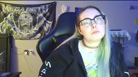 emily ryanson online show from April 21, 1:42 am