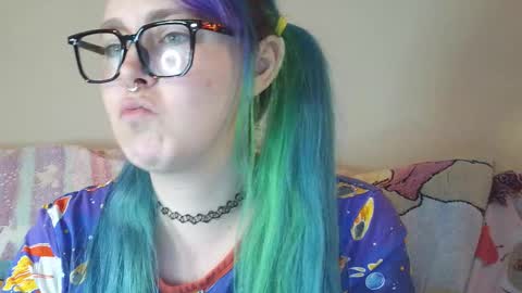 emily ryanson online show from December 3, 9:39 pm