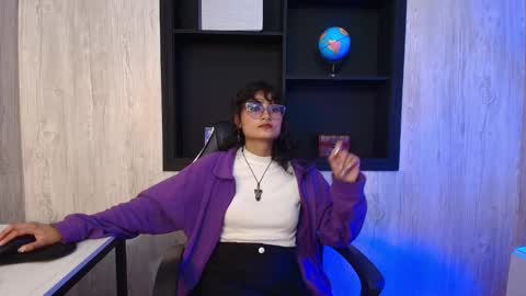 lili_clan online show from October 3, 4:12 pm