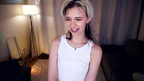 Lilian online show from September 30, 7:14 am