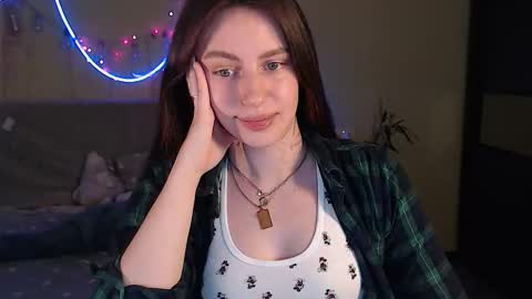 Lilu online show from October 22, 12:15 am