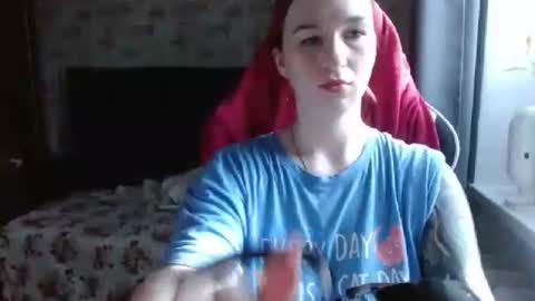 liliawoolf online show from March 12, 6:07 am