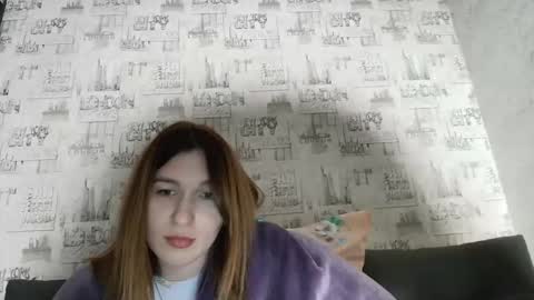 liliawoolf online show from September 20, 6:39 pm