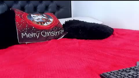Snapshot of lilibluex chatting on December 11, 6:52 pm lilibluex online show from December 11, 6:52 pm