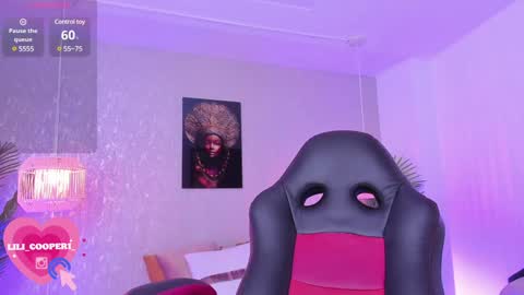 Snapshot of lilicooper_ chatting on January 21, 8:32 pm Lili Cooper online show from January 21, 8:32 pm