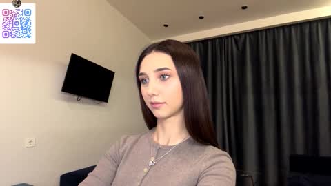 Lina online show from December 21, 10:35 pm