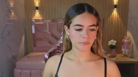 Lilith  online show from February 16, 8:09 pm