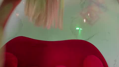 lilith cooper20 online show from February 15, 4:37 am