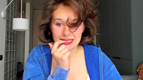 Snapshot of lilith_lutherlow chatting on September 30, 1:17 pm lilith online show from September 30, 1:17 pm