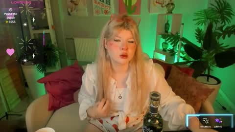 Snapshot of lilithnelson chatting on October 8, 6:34 pm LilithNelson online show from October 8, 6:34 pm