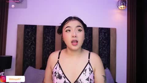 lilithnyx_x online show from April 26, 2:59 pm