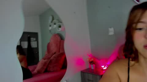 Snapshot of lilithsmith__ chatting on January 8, 11:32 am L I L I T H online show from January 8, 11:32 am