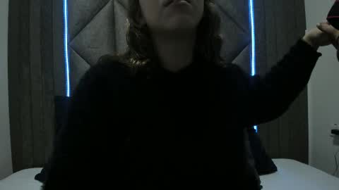 Snapshot of lilithsmith__ chatting on February 18, 11:22 am L I L I T H online show from February 18, 11:22 am