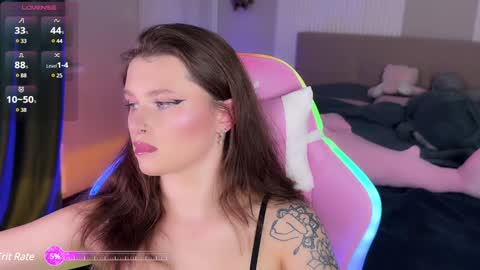 Lilith online show from December 19, 8:02 pm