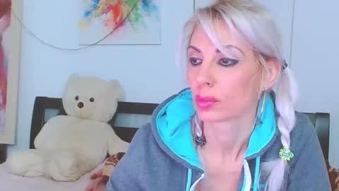 Lara online show from February 27, 5:18 am