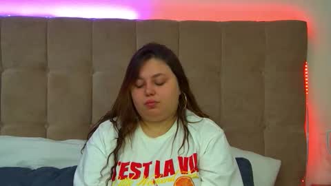 LillianHaig online show from September 18, 7:12 pm