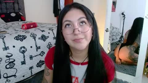lillith_777 online show from February 21, 9:04 pm