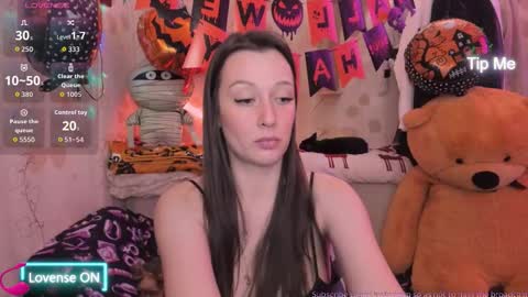 Lilly  online show from October 17, 10:24 pm