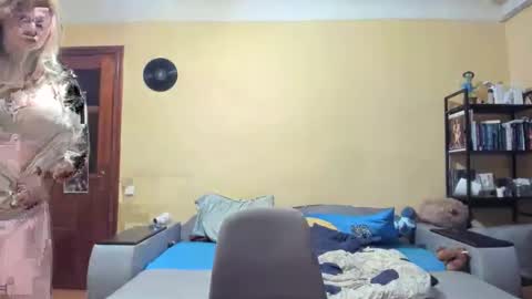 Lilly Depp online show from March 25, 4:43 pm