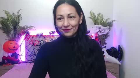 Snapshot of lilugrants chatting on October 18, 6:21 pm lilugrants online show from October 18, 6:21 pm