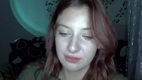 lily_ember online show from November 19, 6:41 pm