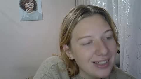 lily_ember online show from October 1, 8:36 pm