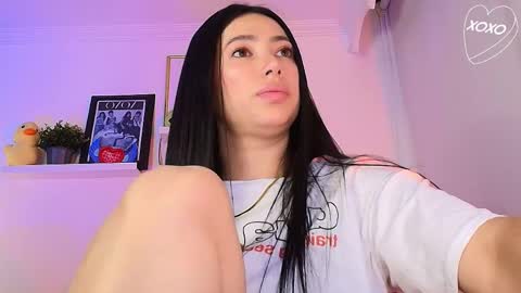 just lily online show from April 21, 1:42 am