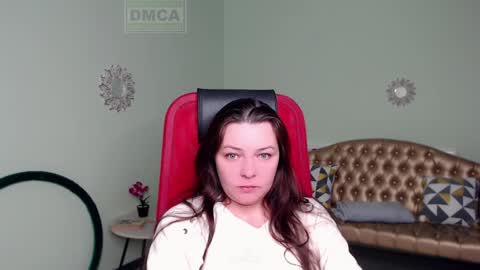 Lily online show from January 28, 4:18 am