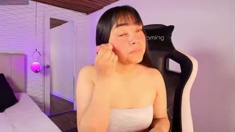 Snapshot of lily_waist chatting on September 30, 11:16 am lily_waist online show from September 30, 11:16 am