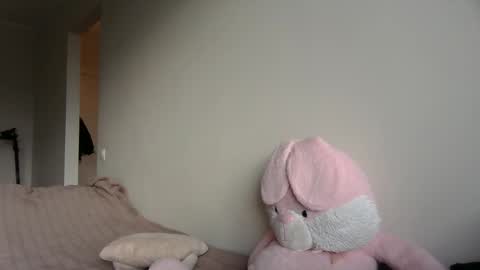 lilycandy_ online show from November 4, 10:20 am