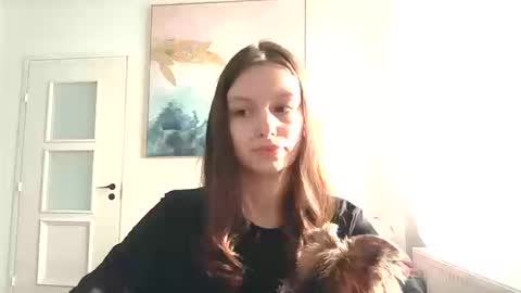 lilycandy_ online show from March 11, 12:20 pm