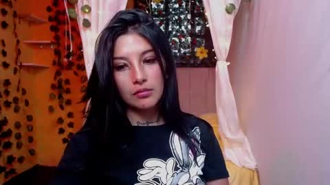 lilymoon_018 online show from April 29, 6:24 pm
