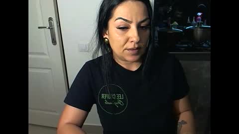 lilynaughty online show from February 20, 8:53 pm