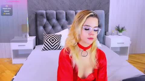 Rose online show from October 15, 5:54 am