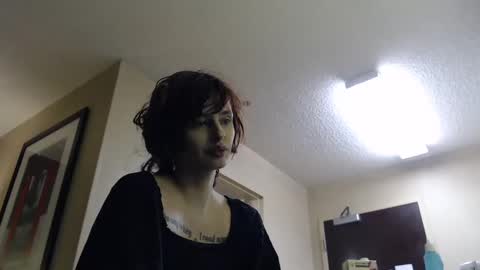 Snapshot of liminaldoll chatting on October 11, 8:44 pm Liminal online show from October 11, 8:44 pm