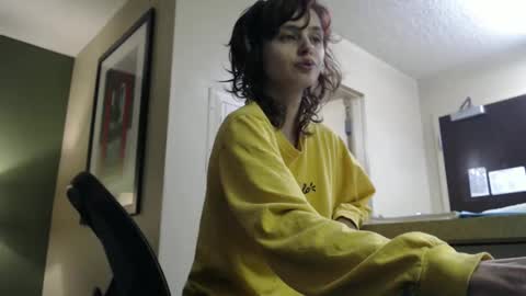 Snapshot of liminaldoll chatting on October 12, 8:44 pm Liminal online show from October 12, 8:44 pm