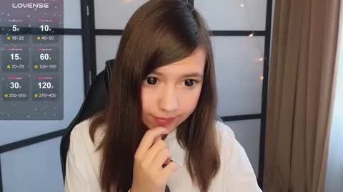 Lina online show from October 26, 4:30 am