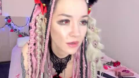 lina_moony online show from November 26, 2:01 am