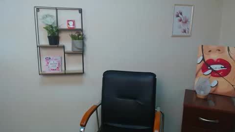 lina_ri online show from November 24, 8:44 pm