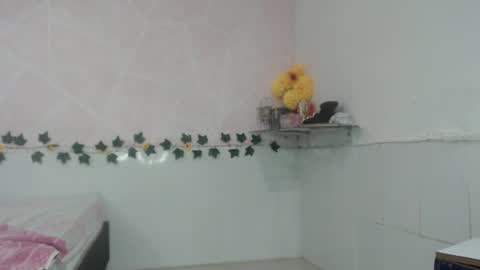 LINA SANCHEZ online show from September 15, 3:20 pm