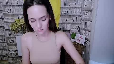 Snapshot of lina_star_s chatting on October 9, 10:41 am Lina online show from October 9, 10:41 am