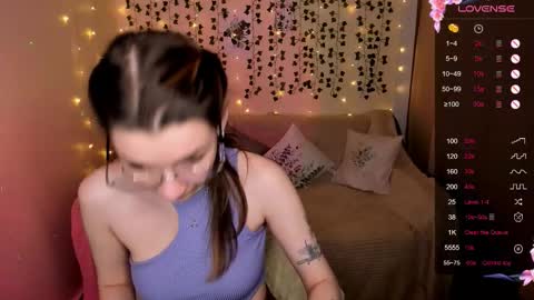 Lina online show from November 17, 8:15 am