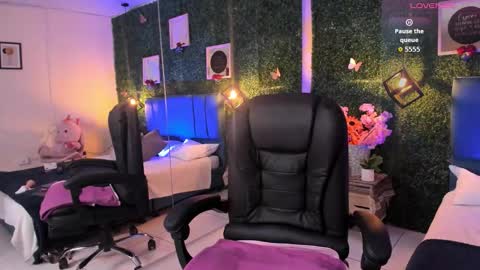 Lina  online show from September 19, 11:42 am