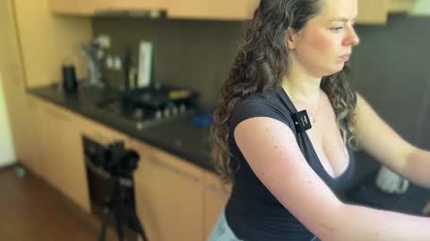 Alina  online show from May 22, 11:52 am