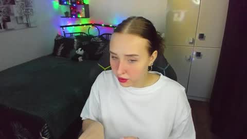 Lina online show from February 23, 10:20 pm