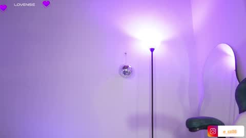 Lincy Rios  online show from December 22, 6:33 pm