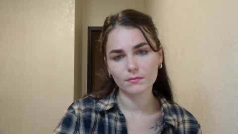 Snapshot of linda_aa chatting on October 8, 6:56 pm Linda online show from October 8, 6:56 pm