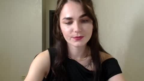 Snapshot of linda_aa chatting on September 22, 7:01 pm Linda online show from September 22, 7:01 pm